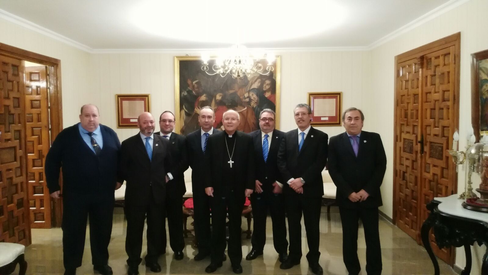 El obispo de Jaén recibe a la Agrupación de Cofradías